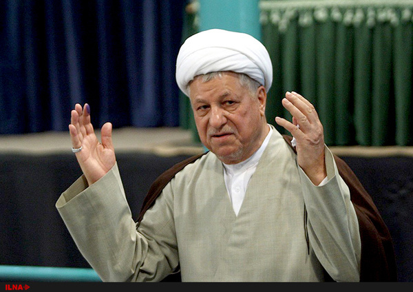 علوی و واعظی در مراسم بزرگداشت آیتالله هاشمی در قم شرکت میکنند