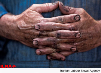 بی اعتنایی دیوان عدالت اداری به خواست کارگران/ حذف شرکتهای پیمانکاری و مزد برابر خواست همه کارگران است