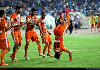 سایپا 1 - 0 استقلال تهران ؛ نفسهای دایی بیخ گوش پرسپولیس
