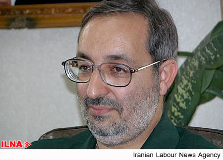 هیچگونه اجازه دسترسی بیگانگان به مراکز نظامی را نخواهیم داد