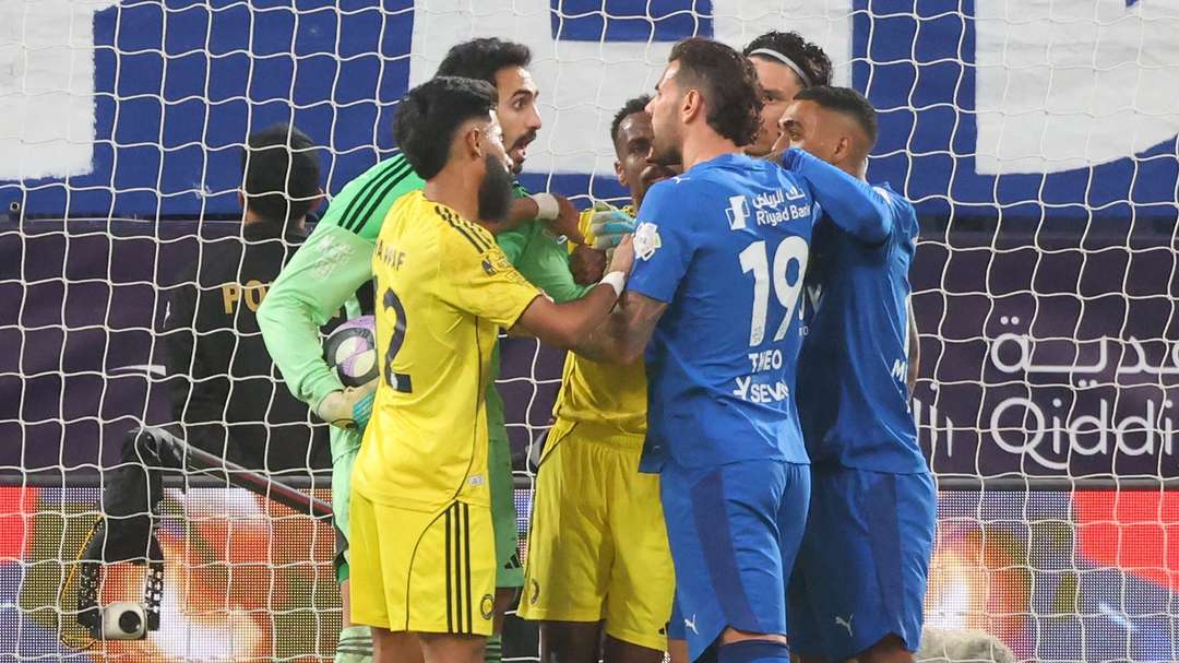 فتح جام پادشاهی با پیراهن الهلال
