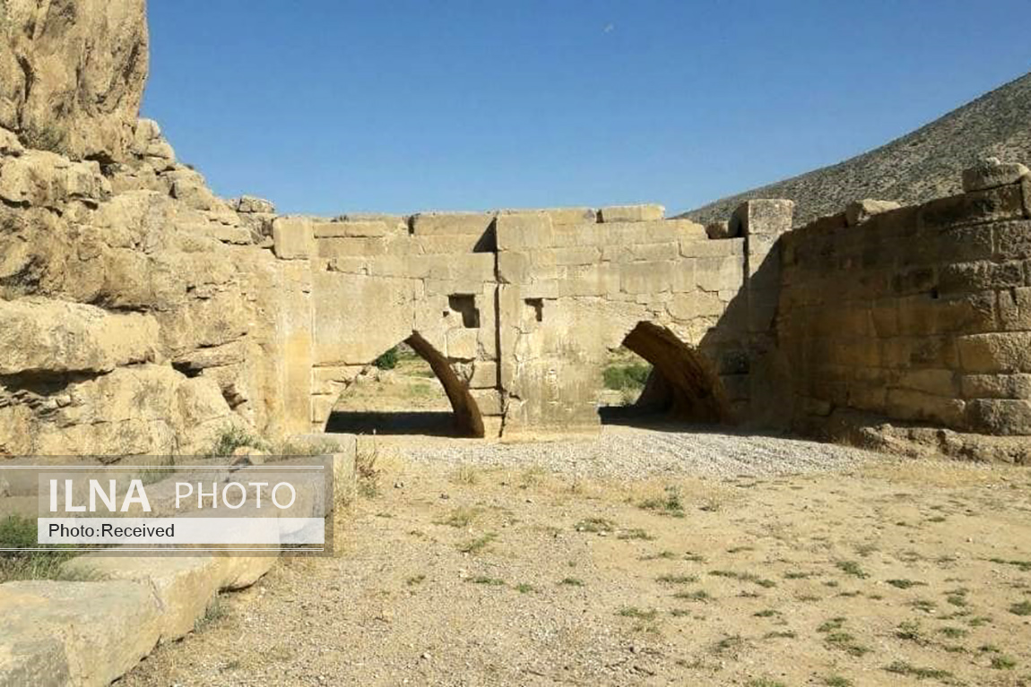 رازهای دو سازه آبی در بستر رودخانه کُر در استان فارس نمایان شد