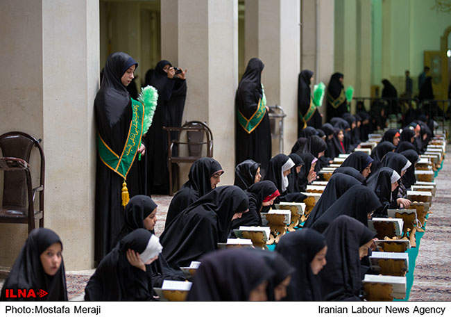 آئین جزء خوانی در حرم حضرت معصومه