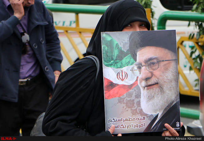 راهپیمایی یوم الله 22 بهمن-1