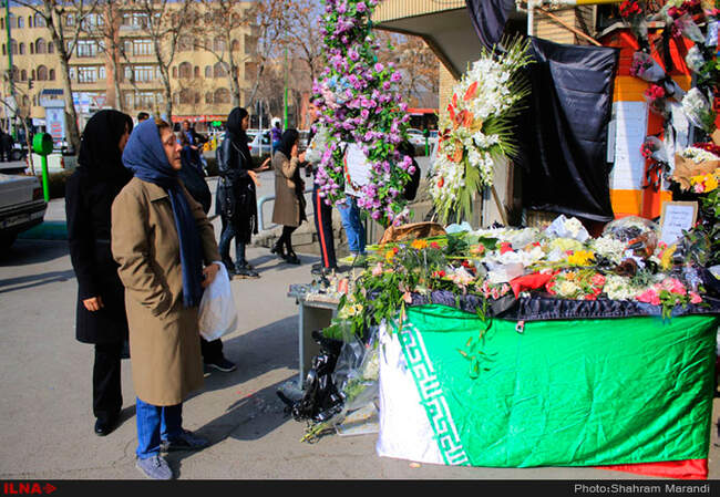ادای احترام مردم  به جانباختگان حادثه پلاسکو 