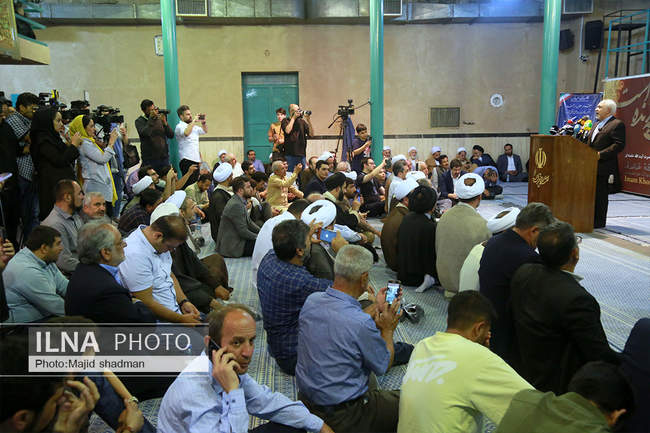 گردهمایی ستاد روحانیان حامی مسعود پزشکیان در حسینیه جماران 