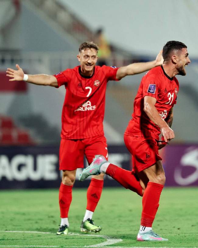 گزارش تصویری بازی تراکتور و شارجه