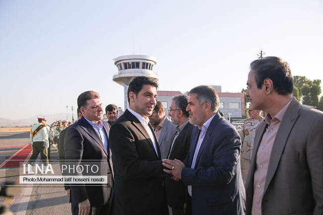 آیین تکریم و معارفه استاندار کردستان با حضور و زیر کشور برگزار شد 