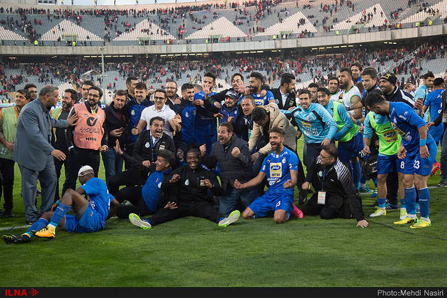 Tehran Derby: Esteghlal Beats Persepolis 