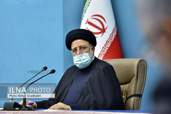 مسئولان دستگاه‌های اجرایی، بانک مرکزی را در اجرای موفق سیاست‌های جدید خود یاری کنند/ لزوم تسریع در رفع مشکلات تردد کامیون‌‌ها در مرز آستارا
