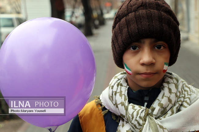 حضور مردم تبریز در راهپیمایی ۲۲ بهمن