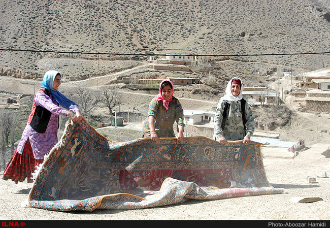 آیین خانه تکانی در روستای عمارلو رودبار گیلان
