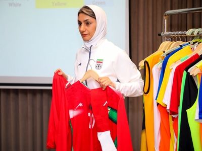 ایران برابر ازبکستان قرمز می‌پوشد
