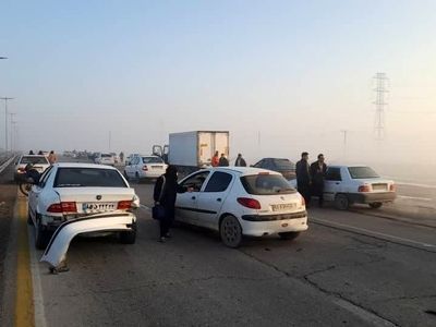 9 مصدوم در تصادف  کمربندی صنایع فولاد اهواز 