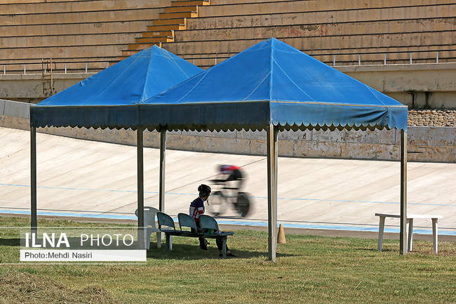 مسابقات لیگ برتر دوچرخه‌سواری پیست سرعت بانوان