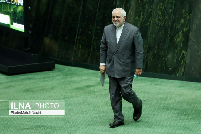Zarif addresses Parliament open session