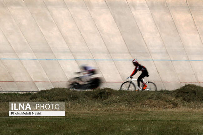 مسابقات لیگ برتر دوچرخه‌سواری پیست سرعت بانوان