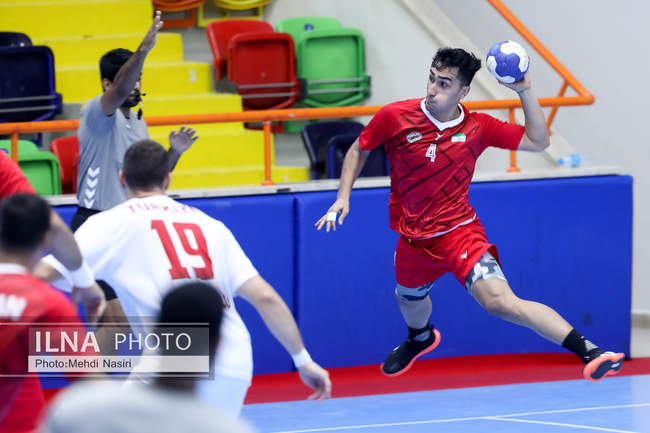 دیدار تیم‌های ملی هندبال  ایران و ترکیه