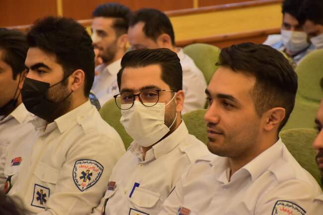 همایش تجلیل از مدافعان سلامت در اردبیل