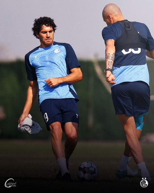 گزارش تصویری: آخرین تمرین استقلال در کیش برگزار شد