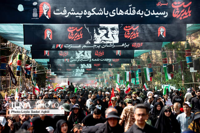 دومین روز مراسم وداع با رهبر شهید انقلاب در مصلای تهران/ 10