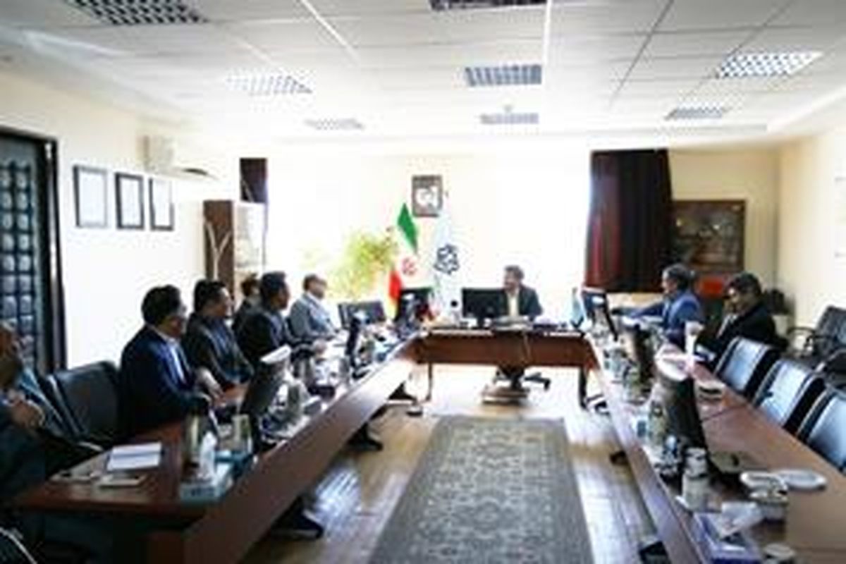   حمایت شرکت نفت پاسارگاد از تحقیقات علمی در صنعت قیر/ مهر تائید مرکز تحقیقات وزارت راه و شهرسازی بر محصولات نفت پاسارگاد 
