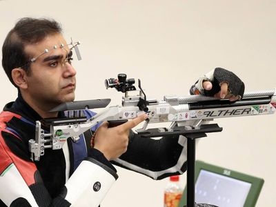 بازی های آسیایی هانگژو؛ نوروزیان فینالیست شد