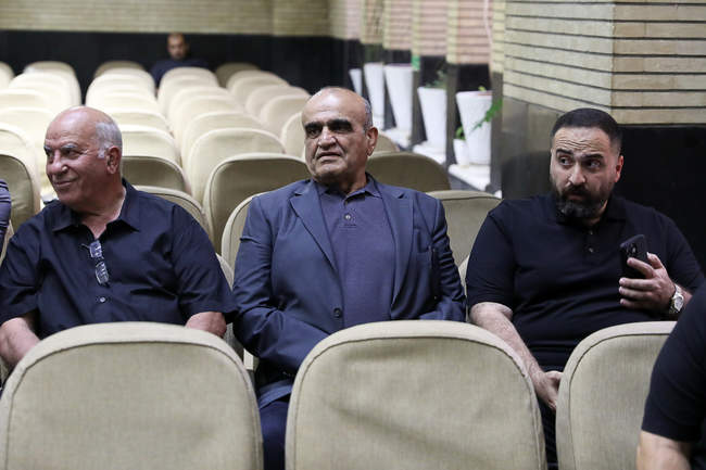  مراسم بزرگداشت مرحوم «عبدالله موحد»