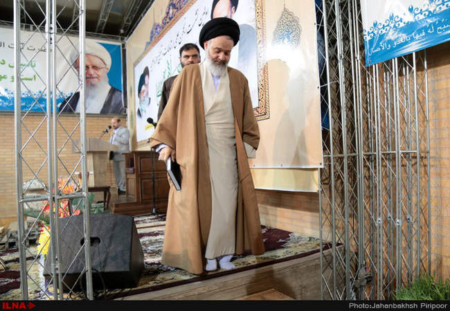 نشست انجمن علمی ارتباطات وتبلیغ حوزه علمیه با حضورآیت الله مکارم شیر