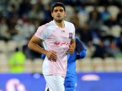 رونمایی از بازیکن جدید در دیدار پرسپولیس و آلومینیوم اراک