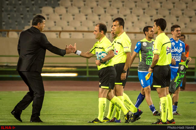 لیگ برتر فوتبال ۱۳۹۵: استقلال تهران - نفت تهران