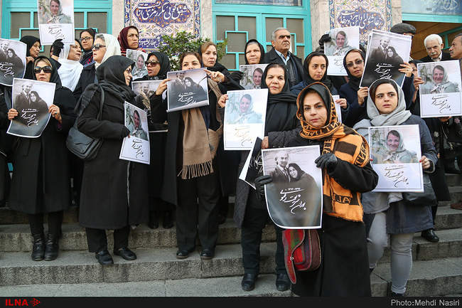 مراسم تشییع پیکر پوران شریعت‌رضوی همسر دکتر علی شریعتی