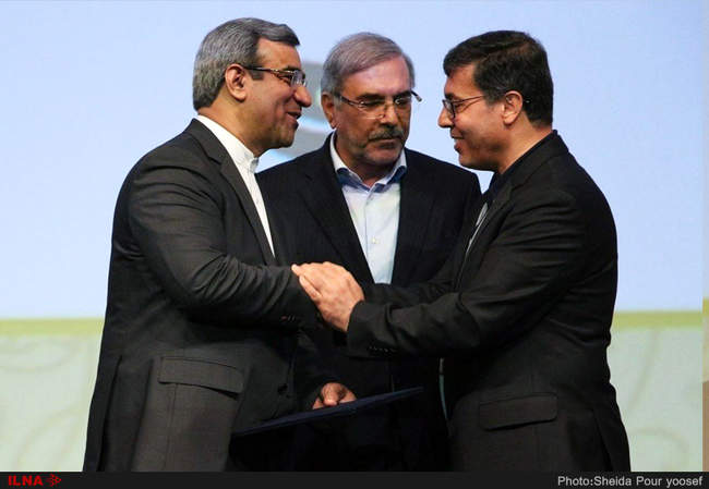 آیین تکریم جناب آقای دکتر انصاری لاری و معارفه جناب آقای دکتر مظفری م