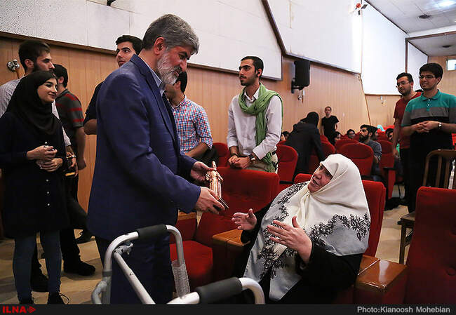 سخنرانی علی مطهری و اعظم طالقانی در دانشگاه امیرکبیر