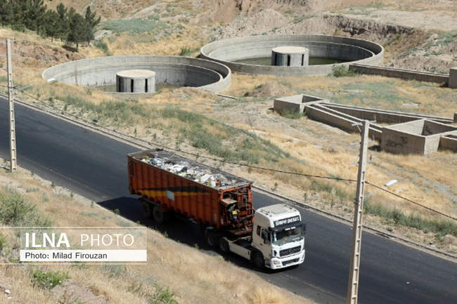 بازدید خبرنگاران استان البرز از سایت بازیافت حلقه دره