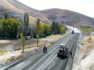 بهره برداری از جاده دسترسی به امامزاده محمد بن حسن (ع) الیگودرز 
