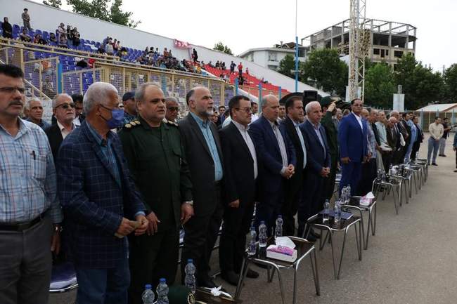 گزارش تصویری افتتاح چمن طبیعی استادیوم عضدی رشت با حضور مهدی تاج