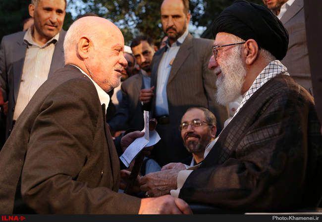 دیدار جمعی از شاعران با رهبر انقلاب