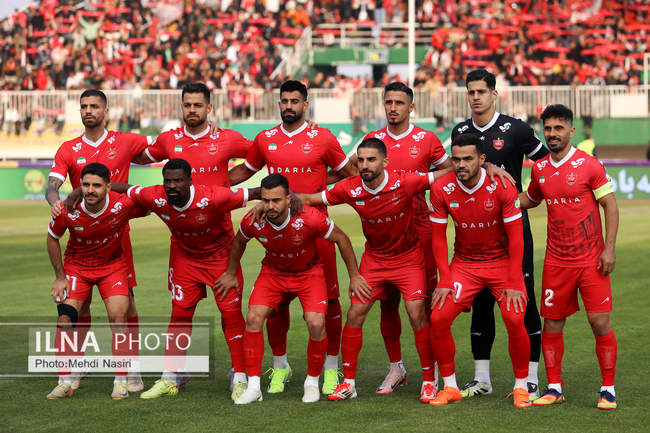 دیدار تیمهای استقلال تهران و پرسپولیس تهران