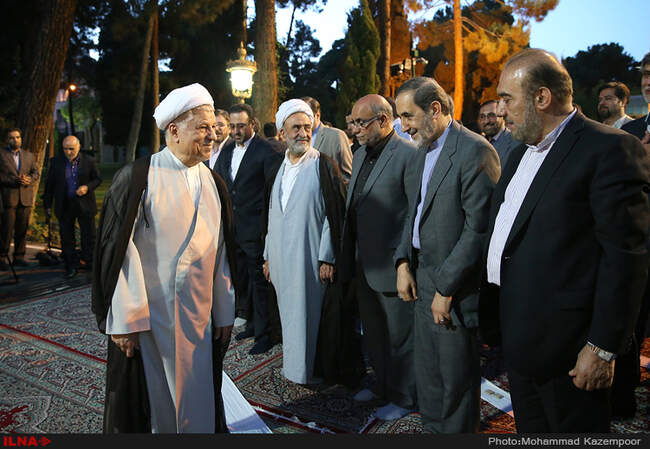 مراسم افطاری دوازدهمین روز ماه مبارک رمضان با حضور آیت الله هاشمی رفسنجانی