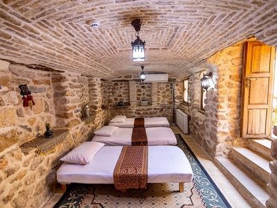 همکاری هومسا و شاتل موبایل در زمینه توسعه گردشگری