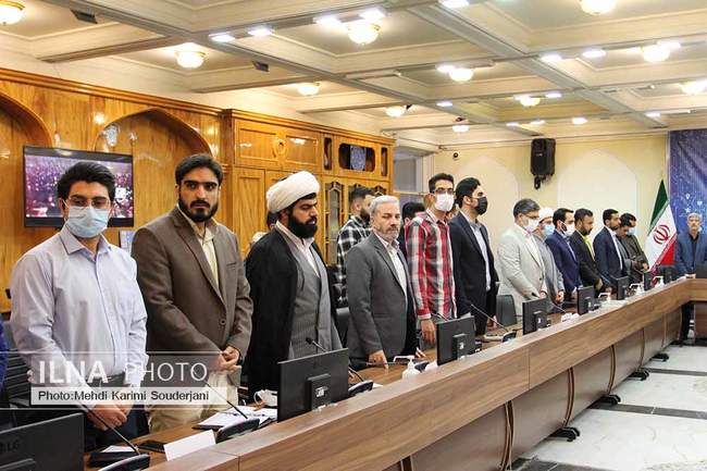 نشست استاندار اصفهان با جمعی از مدیران و فعالان رسانه ای و فضای مجازی