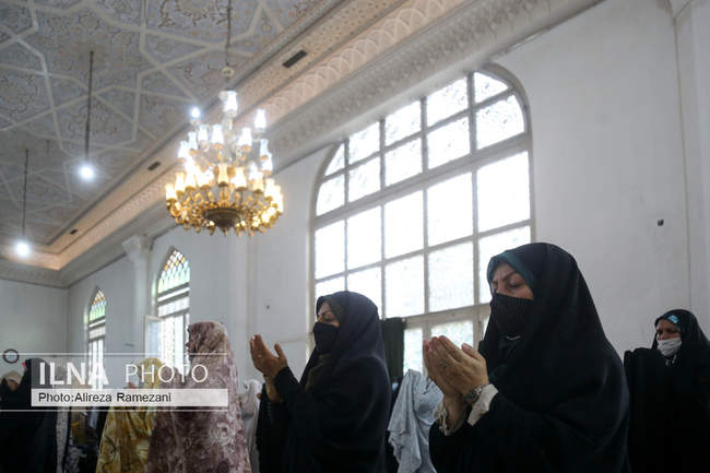 اقامه نماز عید سعید قربان در امام زاده عبدالله (س) شهر ری