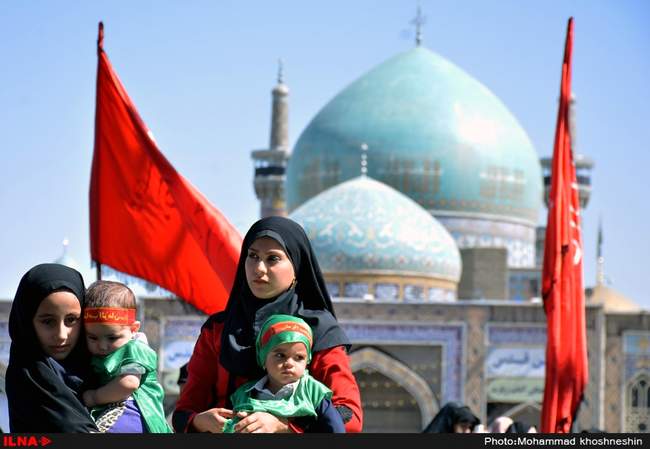 مراسم شیرخوارگان حسینی در حرم مطهر رضوی