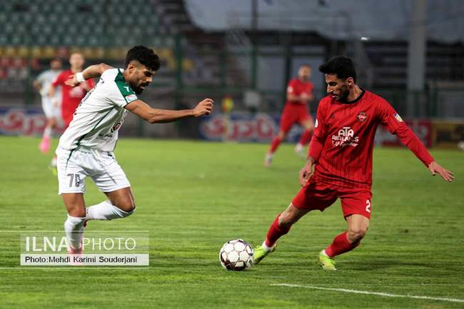 توقف تیم فوتبال تراکتور تبریز  برابر ذوب آهن اصفهان