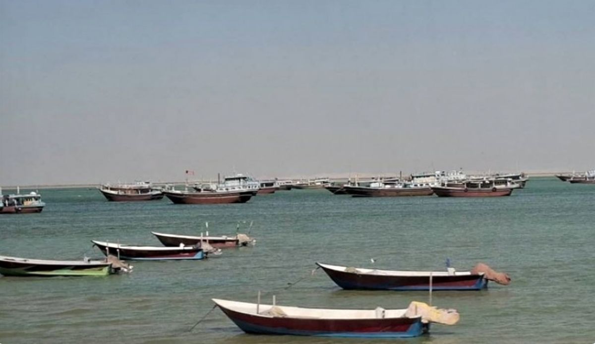 أمريكا استهدفت زورقي بضائع مدنيين بدلاً من زوارق الحرس الثوري السريعة