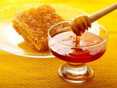 یک ماده طبیعی برای درمان سریع ترک های روی بدن