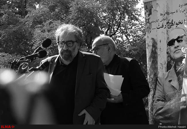 مراسم تشییع پیکر عباس کیارستمی