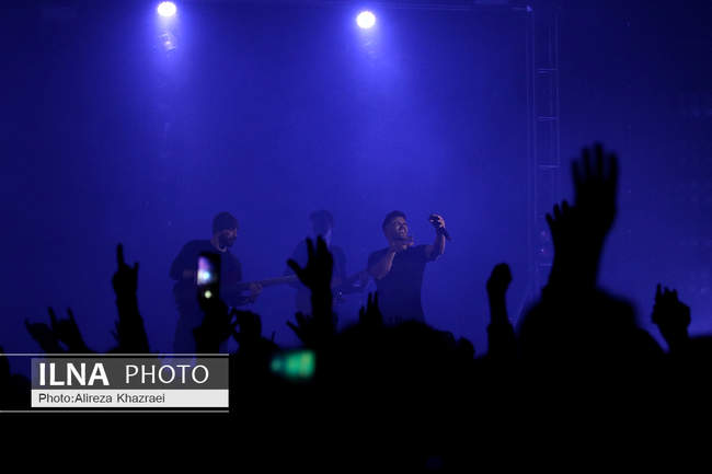 کنسرت سیروان خسروی در سی و پنجمین جشنواره بین المللی موسیقی فجر