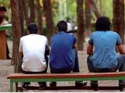بازنشستگان با حقوق یک میلیون تومانی باید خرج جوانان بیکار خود را هم بدهند